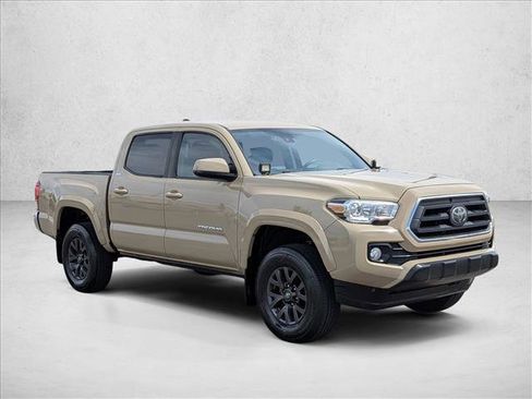 Used 2020 Toyota Tacoma SR5 image 3