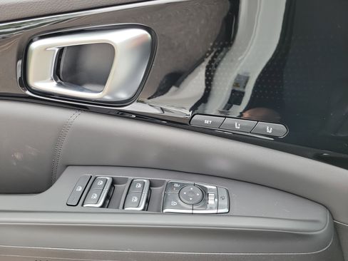 New 2026 Kia Carnival SX Prestige FWD image 19