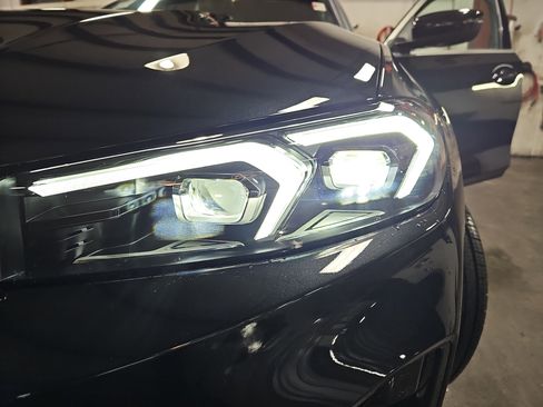 New 2026 BMW 330i Sedan w/ Premium Package image 33