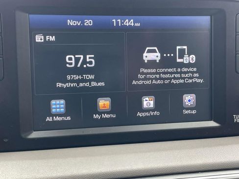 Used 2019 Hyundai Santa Fe Limited image 11