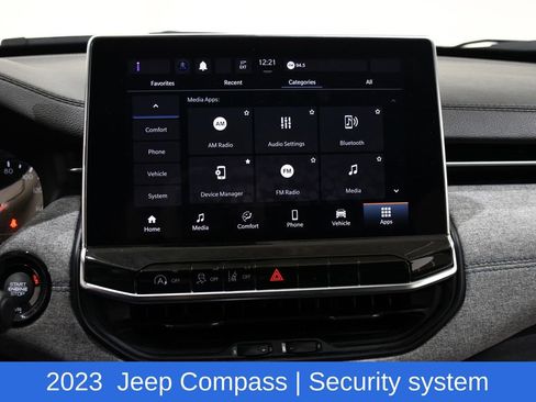 Used 2023 Jeep Compass Latitude image 14