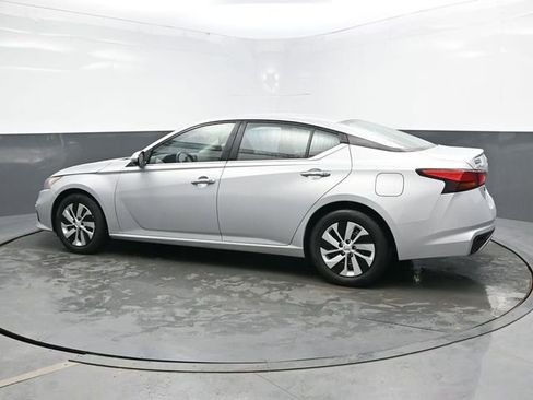Used 2021 Nissan Altima 2.5 S image 4