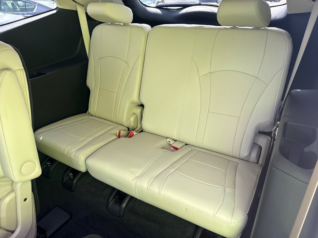 Used 2023 Buick Enclave Premium FWD image 13