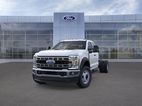 New 2026 Ford F550 4x4 Supercab Super Duty image 2