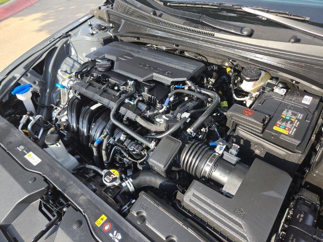 Used 2026 Hyundai Elantra Sport FWD image 26