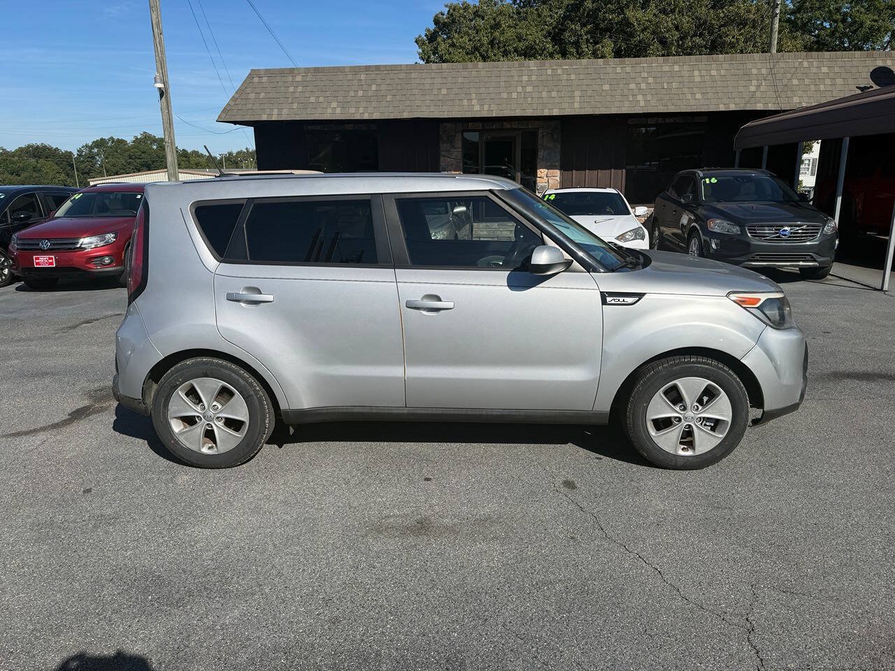 Used 2016 Kia Soul w/ Convenience Package FWD image 3