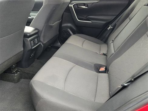 Used 2019 Toyota RAV4 XLE image 11