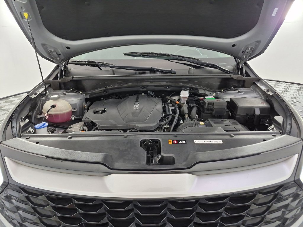 Used 2024 Kia Sportage EX FWD image 37