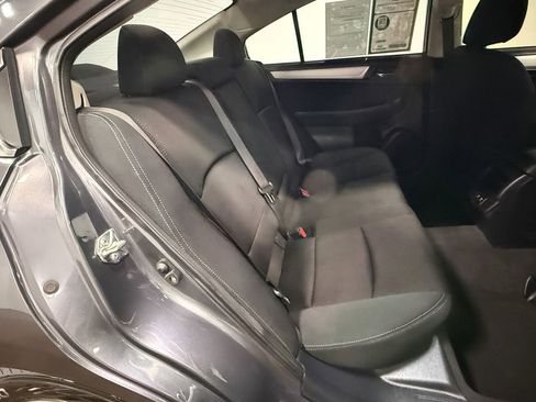 Used 2019 Subaru Legacy 2.5i Premium AWD/4WD image 14