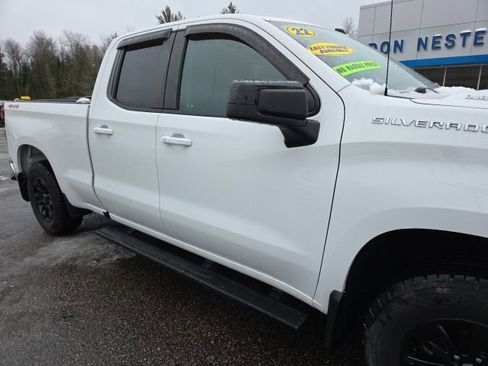 Used 2022 Chevrolet Silverado 1500 LT image 29