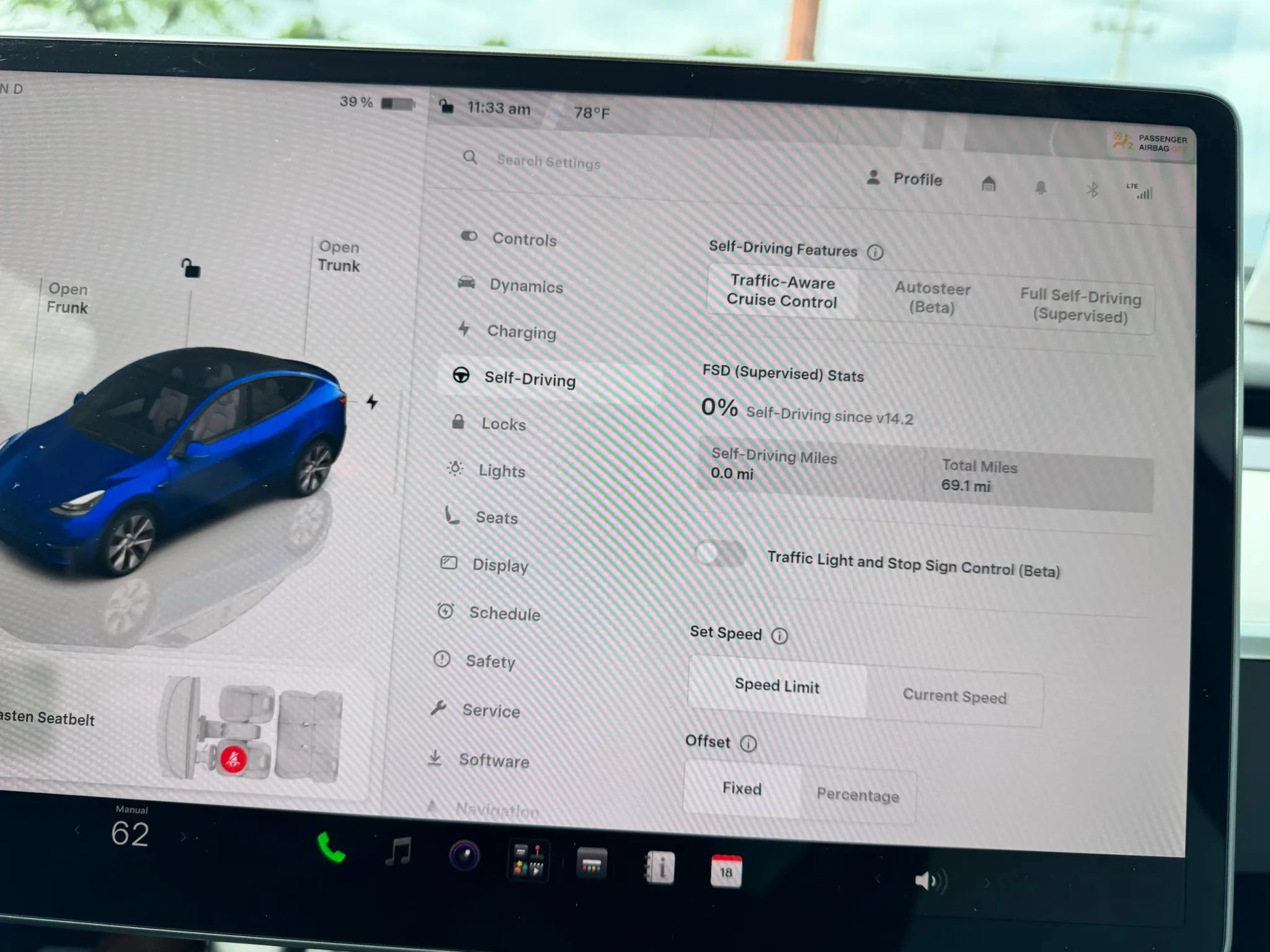 Used 2023 Tesla Model Y Long Range AWD/4WD image 27