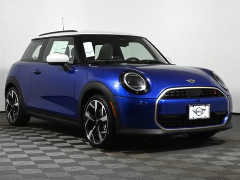 Used 2025 MINI Cooper S image 9