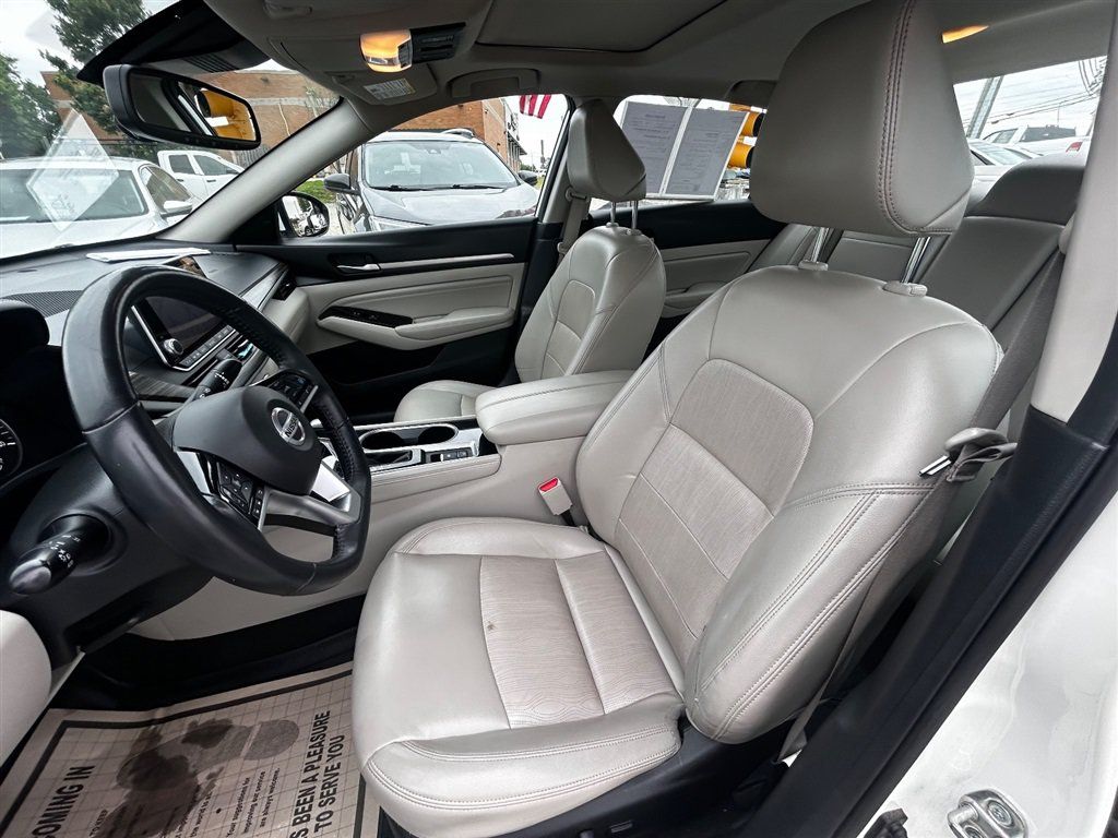 Used 2021 Nissan Altima 2.5 Platinum AWD/4WD image 13