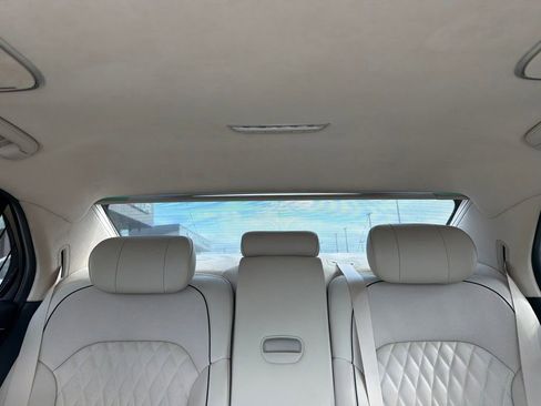 Used 2022 Genesis G90 5.0 Ultimate RWD image 22