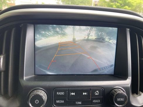 Used 2016 Chevrolet Colorado LT w/ LT Convenience Package AWD/4WD image 14