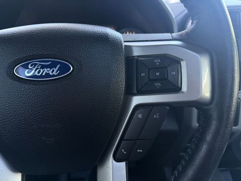 Used 2020 Ford F150 Lariat w/ Equipment Group 502A Luxury AWD/4WD image 36