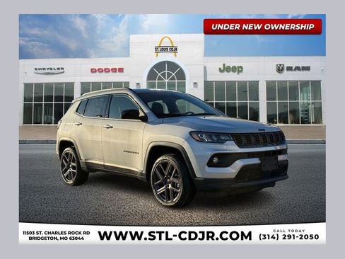 New 2026 Jeep Compass Latitude image 1