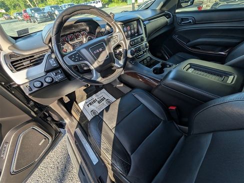 Used 2016 GMC Yukon SLT w/ Open Road Package AWD/4WD image 15