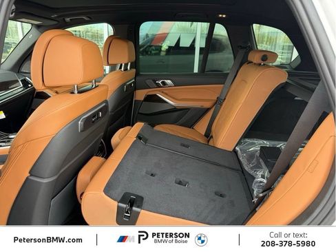 New 2026 BMW X5 xDrive50e w/ Premium Package AWD/4WD image 16