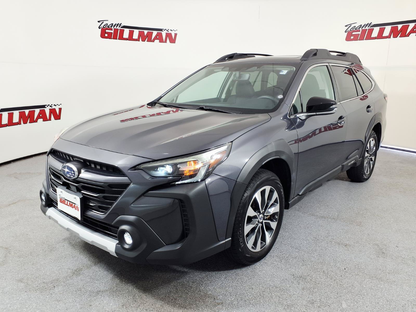 Used 2024 Subaru Outback Limited AWD/4WD image 3