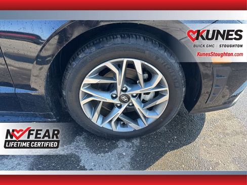 Used 2023 Hyundai Sonata SEL image 15