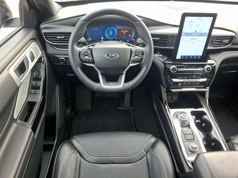 Certified 2024 Ford Explorer ST w/ Equipment Group 401A AWD/4WD image 10