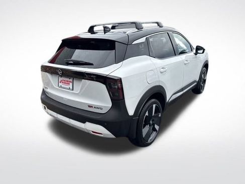 New 2026 Nissan Kicks SR w/ Cold Weather Package AWD/4WD image 7