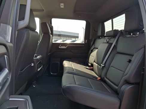 New 2026 GMC Sierra 3500 SLT w/ SLT Premium Package AWD/4WD image 6
