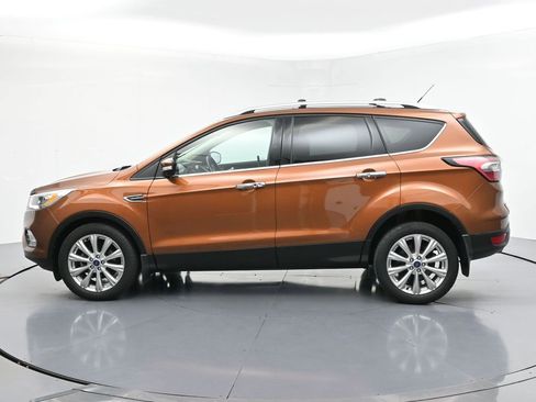 Used 2017 Ford Escape Titanium FWD image 3