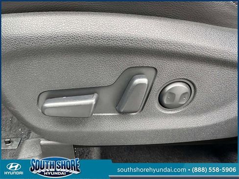 Used 2020 Hyundai Tucson Limited image 18