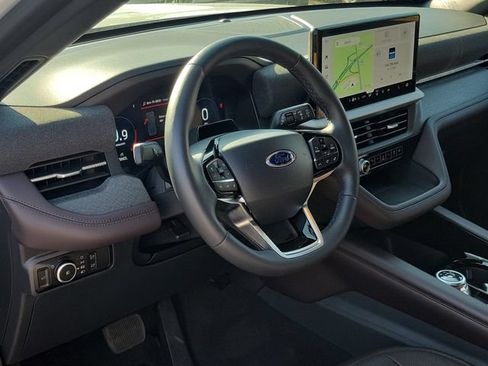 Certified 2026 Ford Explorer Platinum w/ LUX Leather Package AWD/4WD image 7