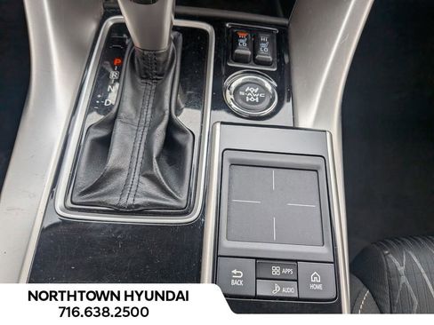 Used 2018 Mitsubishi Eclipse Cross SE image 17