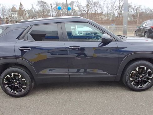 Certified 2021 Chevrolet TrailBlazer LT w/ Convenience Package image 9