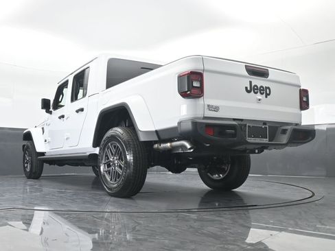 New 2026 Jeep Gladiator Sport image 50