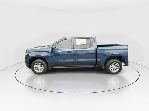 Used 2023 Chevrolet Silverado 1500 RST AWD/4WD image 5