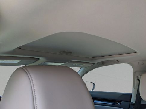 Used 2022 Honda Civic Touring image 23