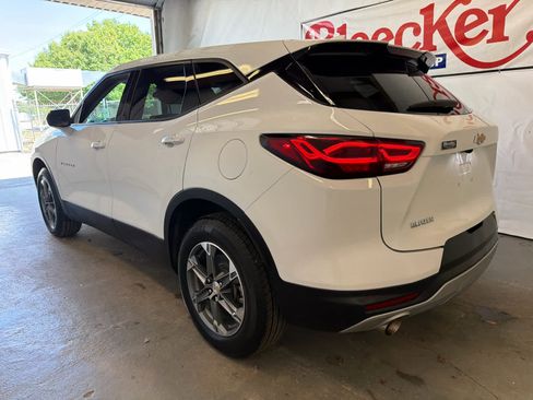 Certified 2025 Chevrolet Blazer LT image 9