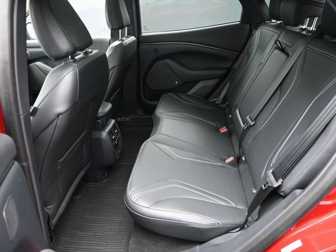 Used 2021 Ford Mustang Mach-E Premium image 12