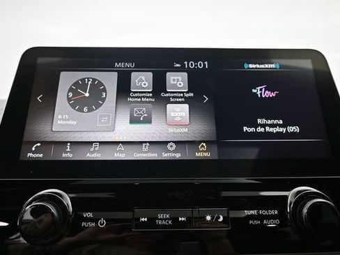 Used 2023 Nissan Armada Platinum w/ Captain's Chairs Package AWD/4WD image 15