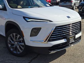 New 2026 Buick Enclave Preferred w/ Power Package video 2