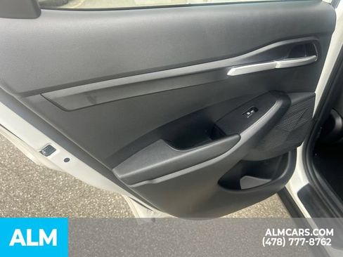 Used 2026 Kia Seltos LX FWD image 24