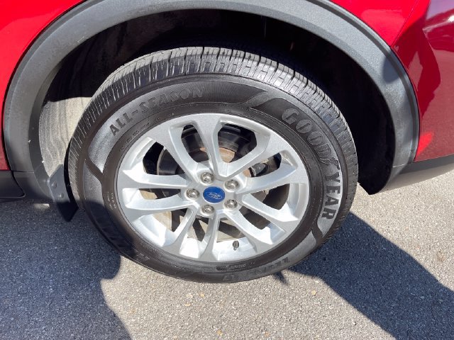 Used 2020 Ford Escape SE FWD image 41