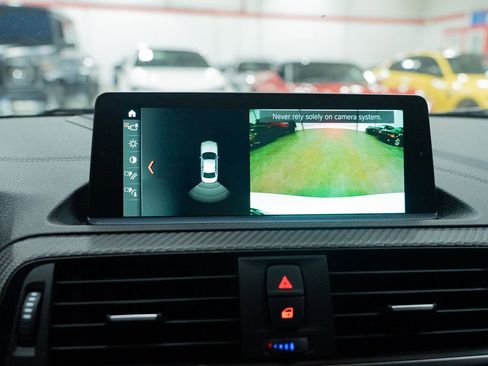 Used 2018 BMW M2 image 42