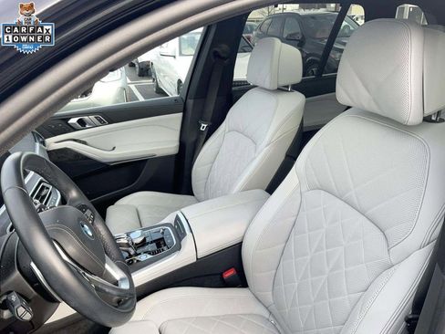 Certified 2023 BMW X5 xDrive45e w/ Executive Package image 2