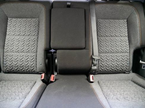 Used 2023 Chevrolet Equinox LT image 25