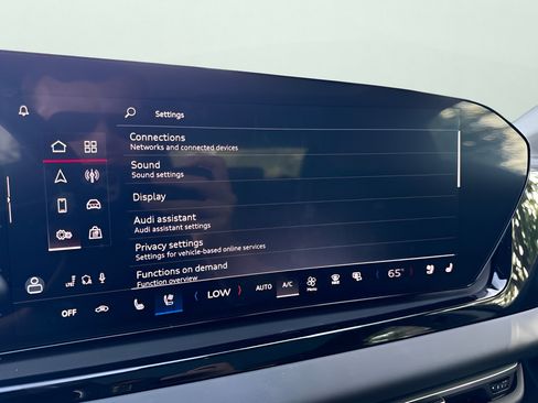 Certified 2025 Audi A5 2.0T Premium Plus w/ Premium Plus AWD/4WD image 27