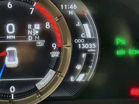 Used 2018 Lexus LC 500 Coupe w/ Sport Package RWD image 12
