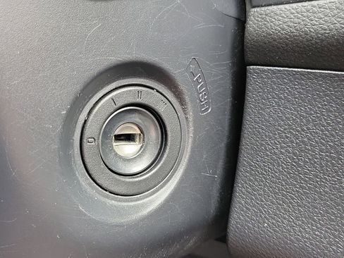 Used 2020 Honda HR-V LX image 28