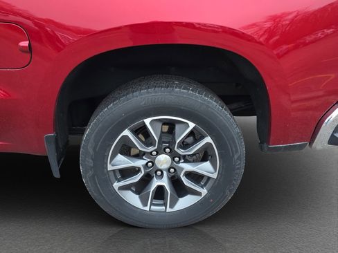 Used 2023 Chevrolet Silverado 1500 LT w/ Protection Package image 5
