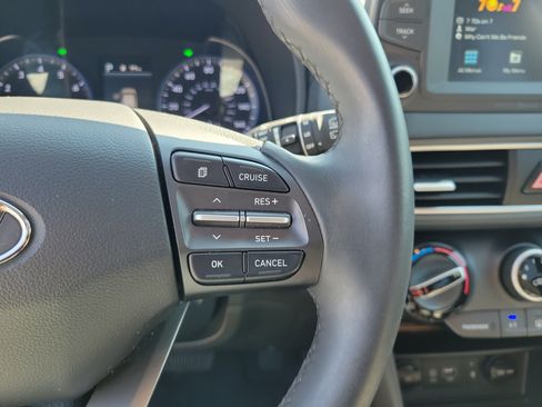 Used 2021 Hyundai Kona SEL Plus w/ Cargo Package FWD image 23